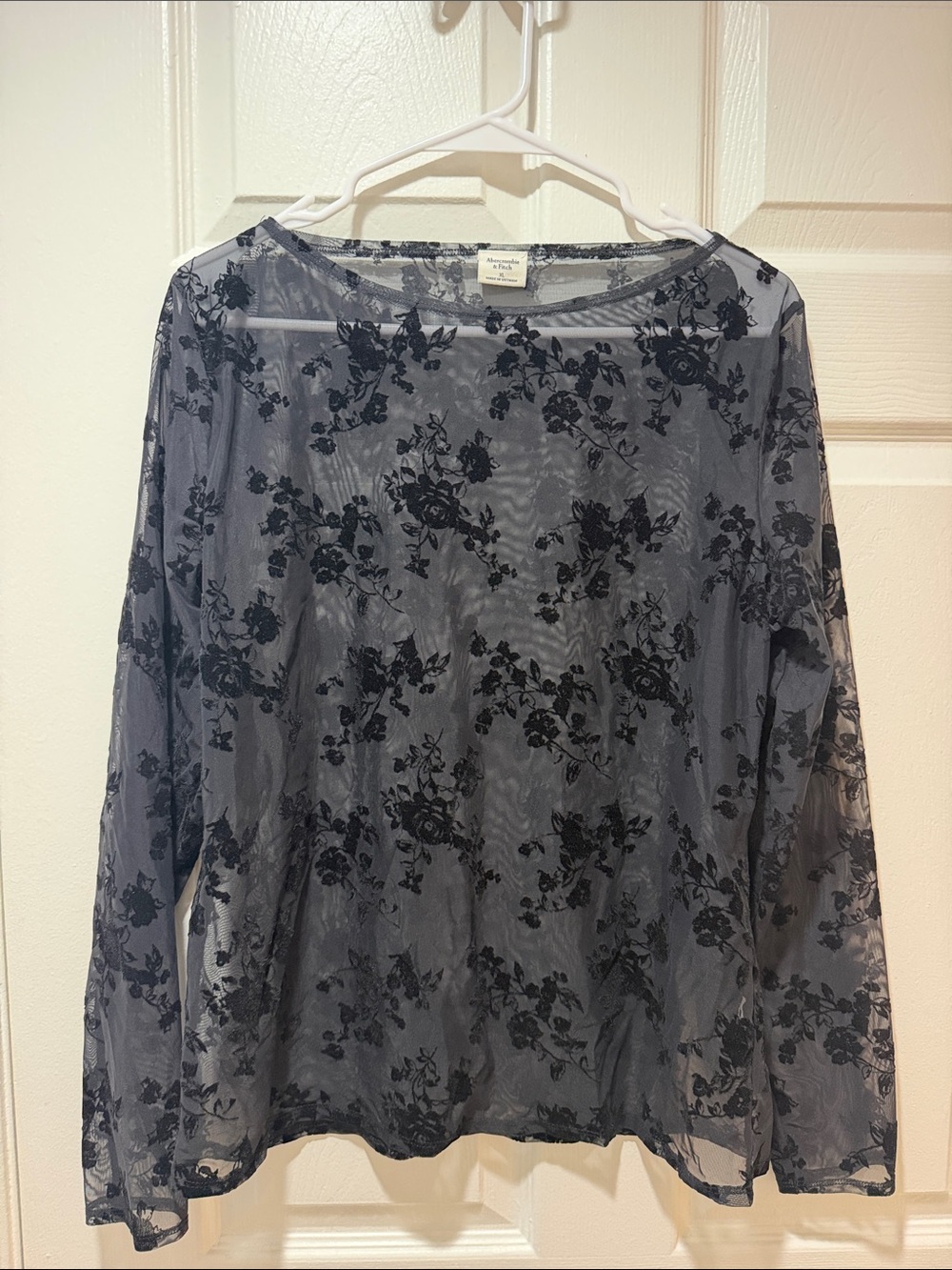 Abercrombie & Fitch Black Sheer Floral Burnout Long Sleeve Top - size xl